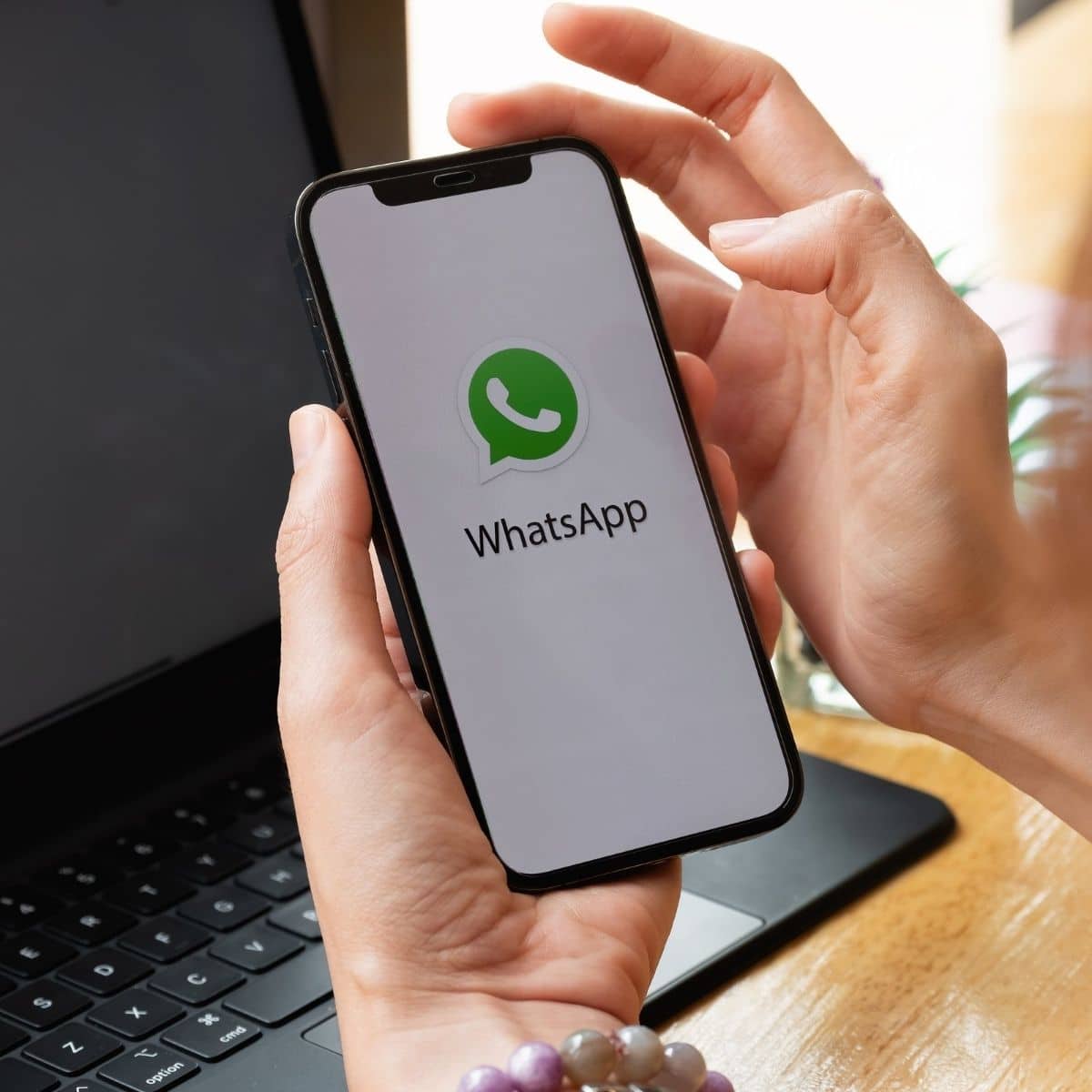 Pourquoi intégrer un bouton WhatsApp sur votre page web?